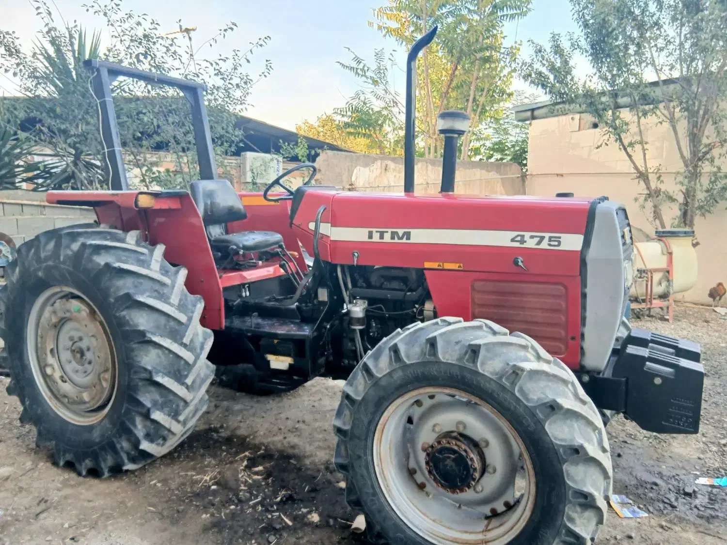 تراکتور۴۷۵جفت فابریک مدل ۱۳۹۳|خودرو سنگین|سقز, |دیوار