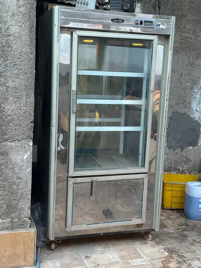 یخچال کبابی ویترینی ابتکار سرما|فروشگاه و مغازه|قم, زنبیل آباد|دیوار