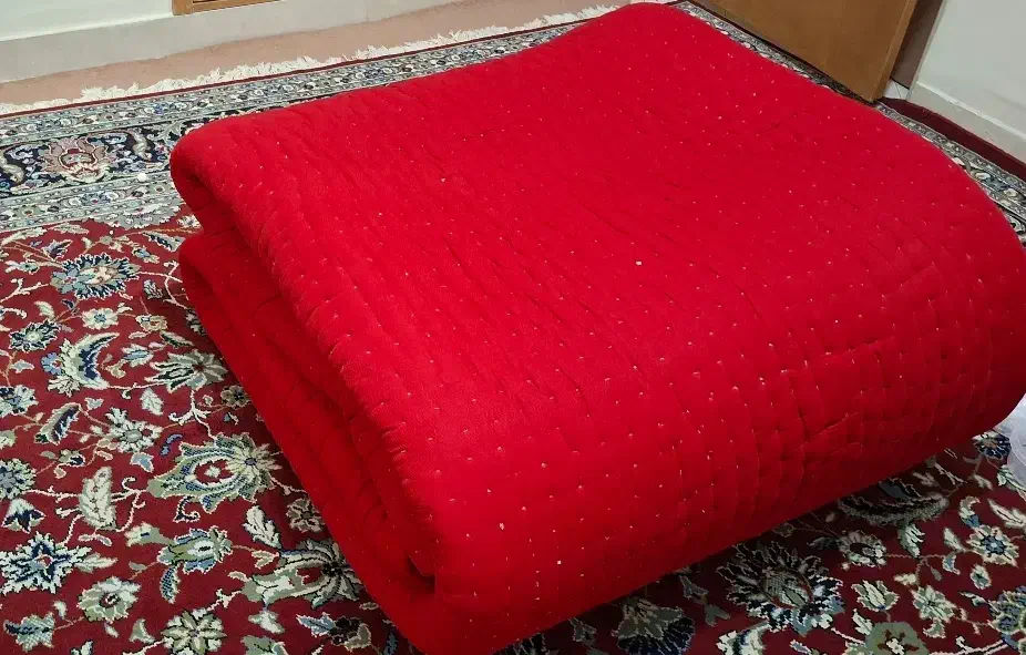 لحاف کرسی بزرگ (کاملا نو)|رختخواب، بالش، پتو|مبارکه, |دیوار