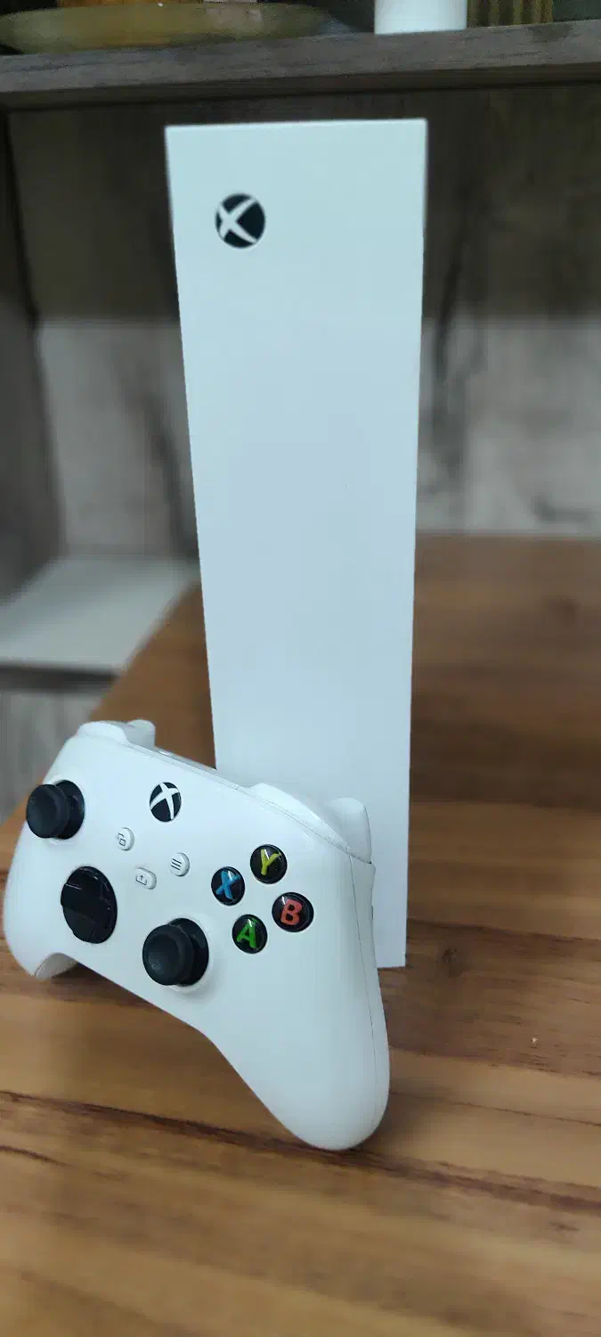 ایکس باکس سری اس یک دسته        Xbox series s|کنسول، بازی ویدئویی و آنلاین|مشهد, حجاب (شهرک غرب)|دیوار