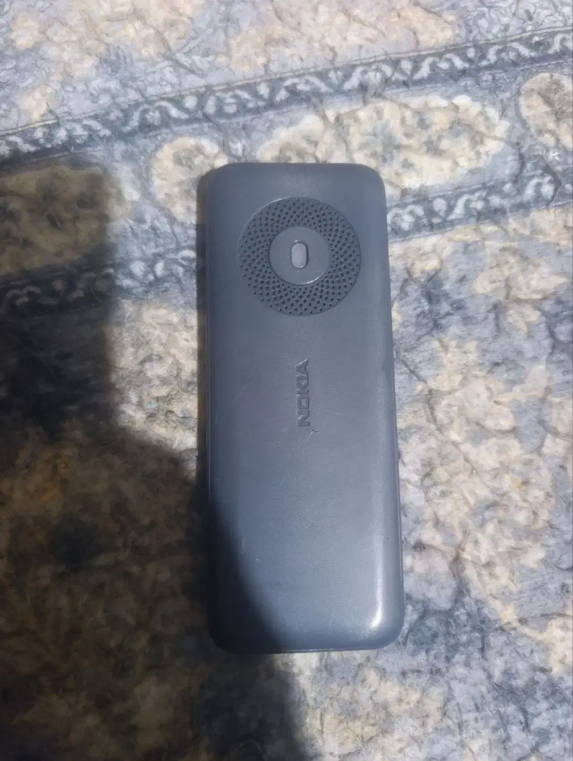 گوشی نوکیا ۱۳۰|موبایل|صحنه, |دیوار