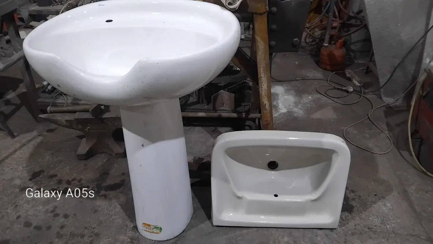 روشویی و سرشویی|لوازم سرویس بهداشتی|تبریز, |دیوار