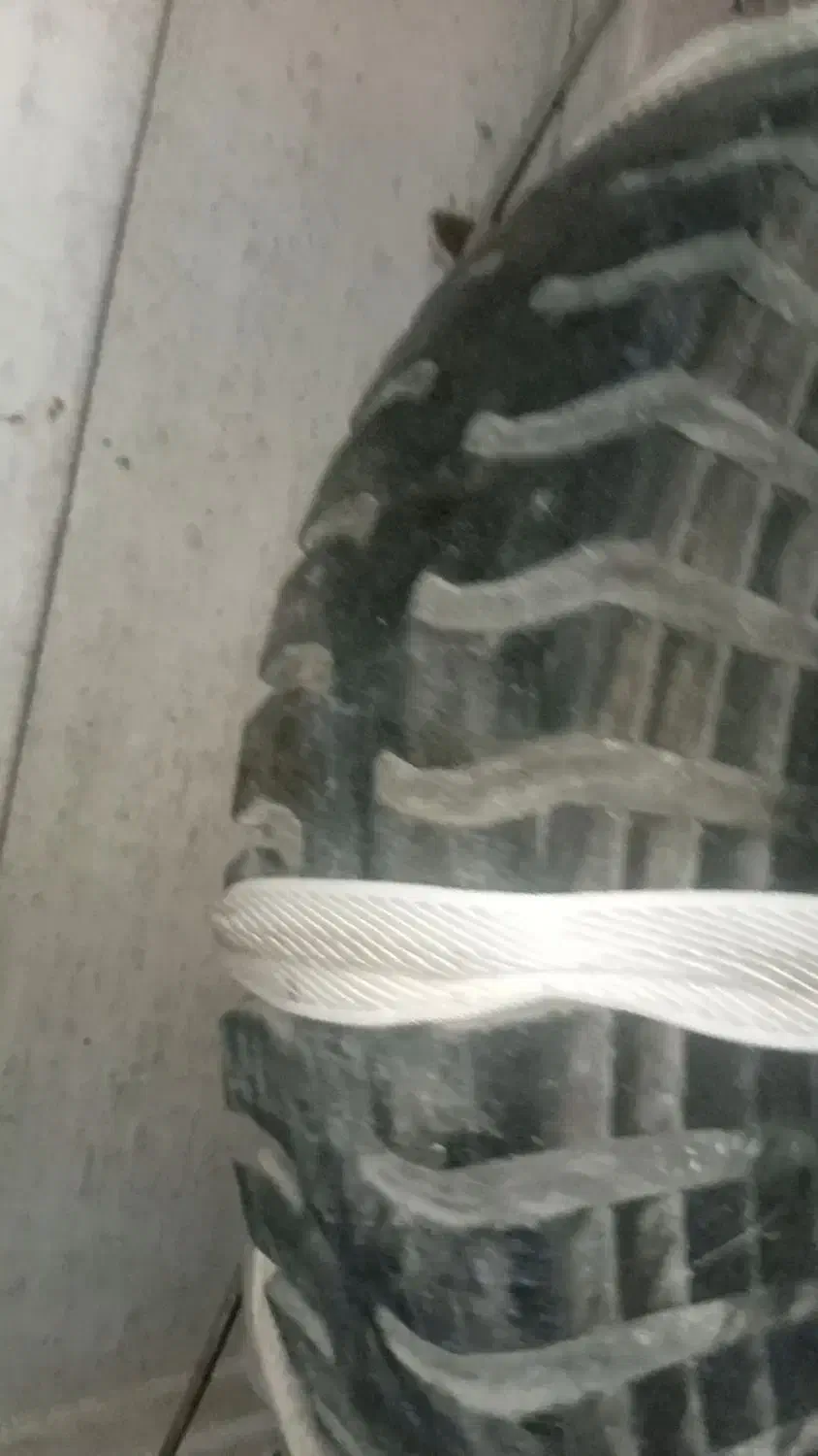 لاستیک زاپاس نیسان|قطعات یدکی و لوازم جانبی|هشتگرد, تهران دشت|دیوار