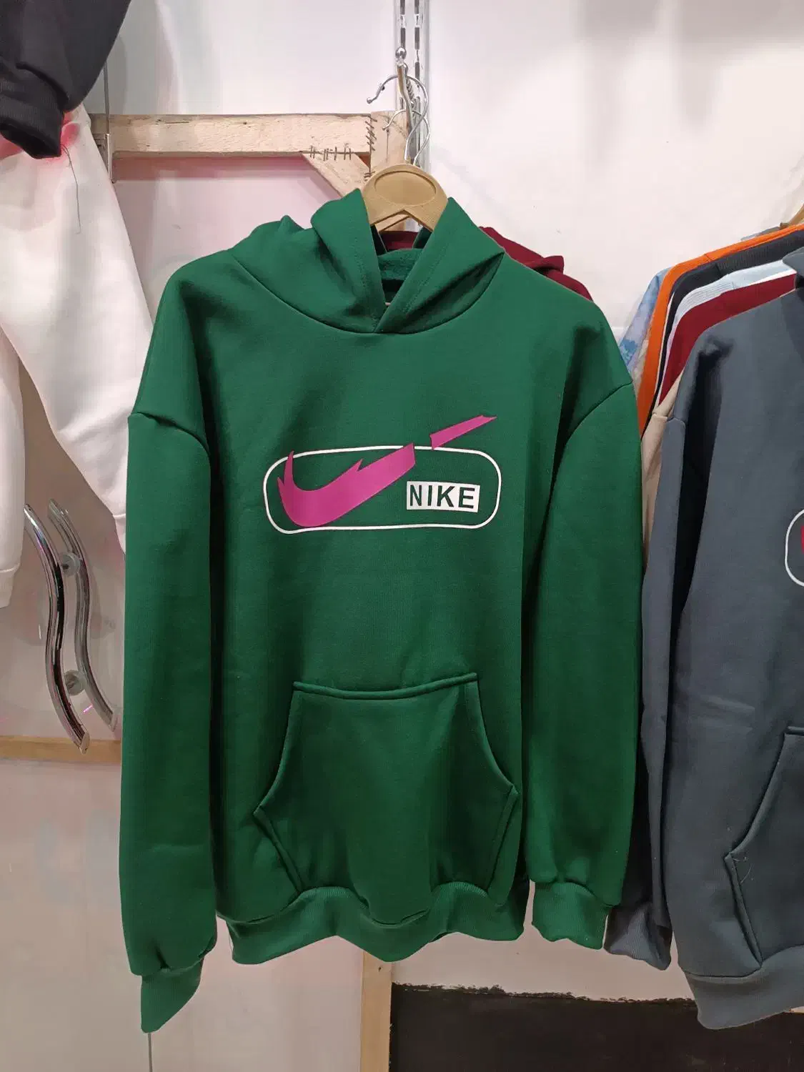 حراج دورس و هودی|لباس|شیراز, لب آب|دیوار