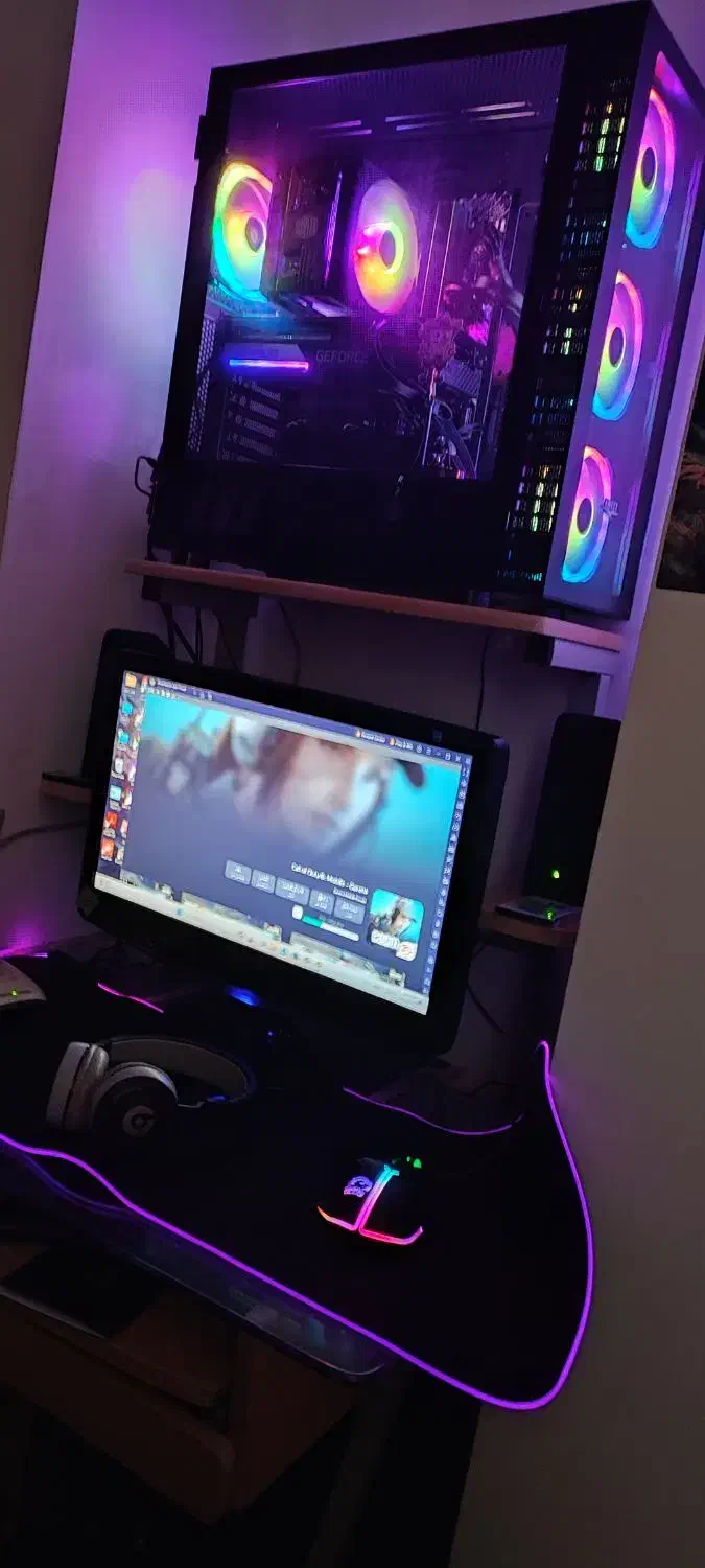 سیستم گیمینگ و رندرینگ|رایانه رومیزی|برخوار, |دیوار