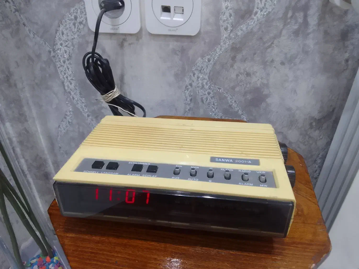 رادیو ساعت سانیو ژاپن قدیمی و کاملا سالم|سیستم صوتی خانگی|شریف‌آباد, |دیوار