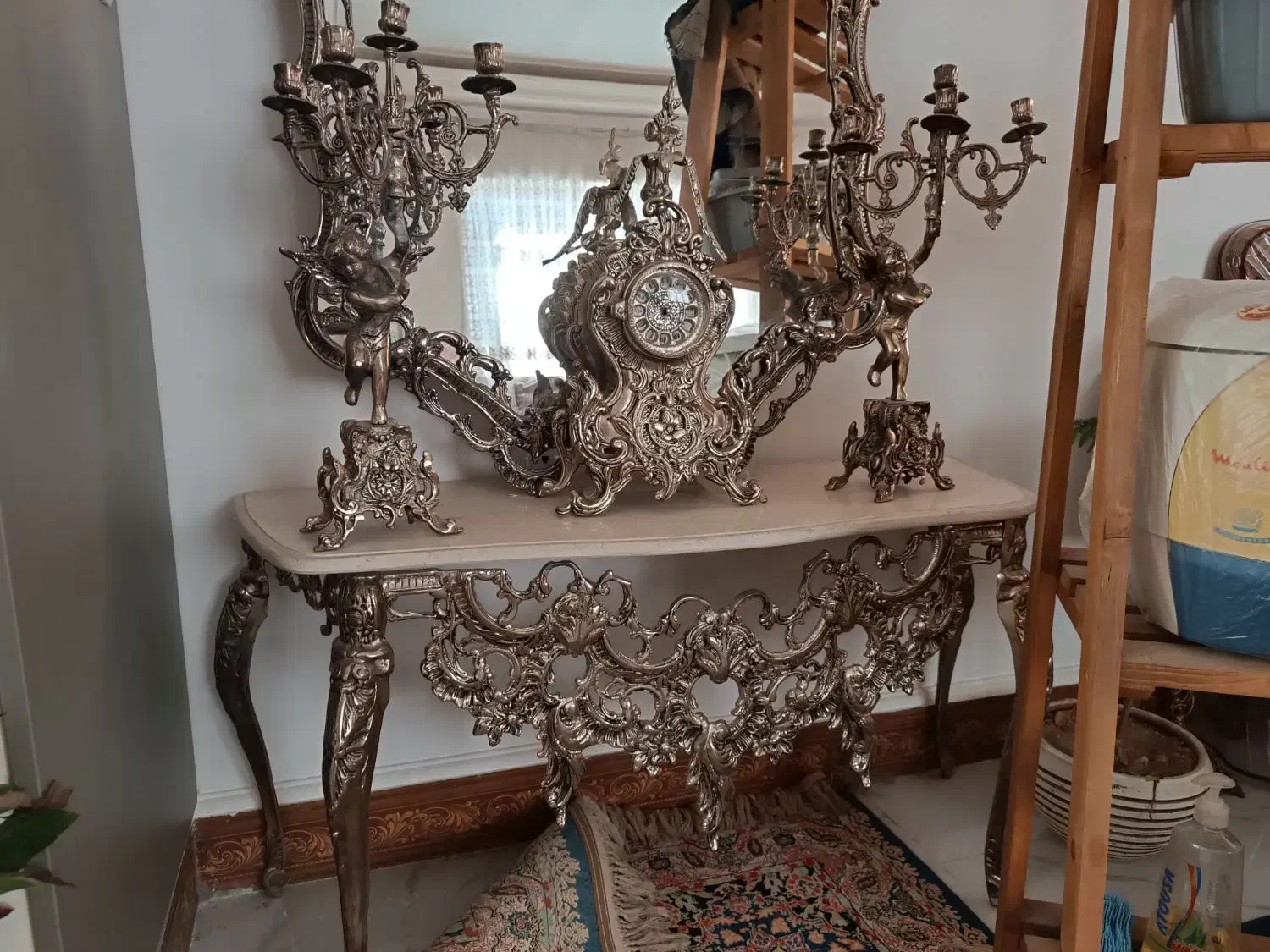 آینه و شمعدان و ساعت دیواری برنز|آینه|رباطکریم, رباطکریم|دیوار