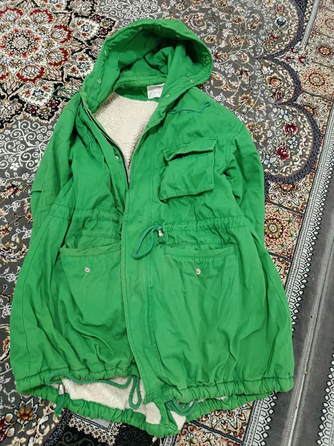 پالتو داخل خز دار|لباس|آستارا, |دیوار