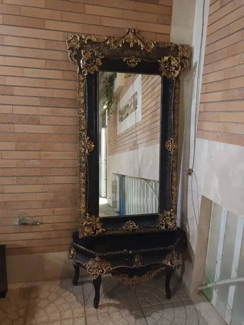 اینه کنسول ومیز مبل ومیز تلوزیون وجاکفشی|بوفه، ویترین، کنسول|یزد, |دیوار