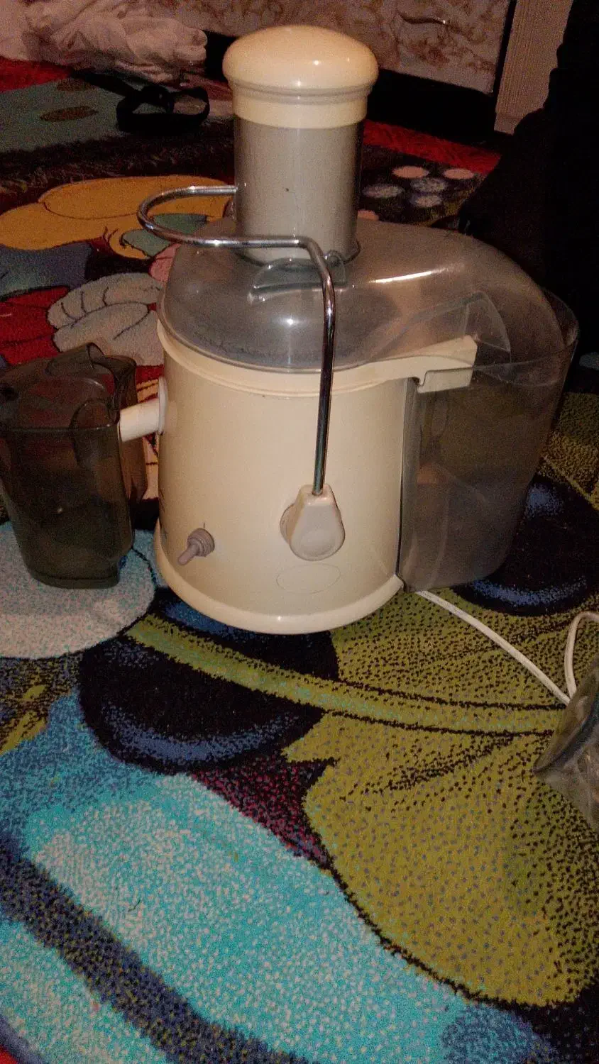 ابمیوه گیری|آبمیوهگیر و آبمرکباتگیر|مشهد, طبرسی شمالی|دیوار