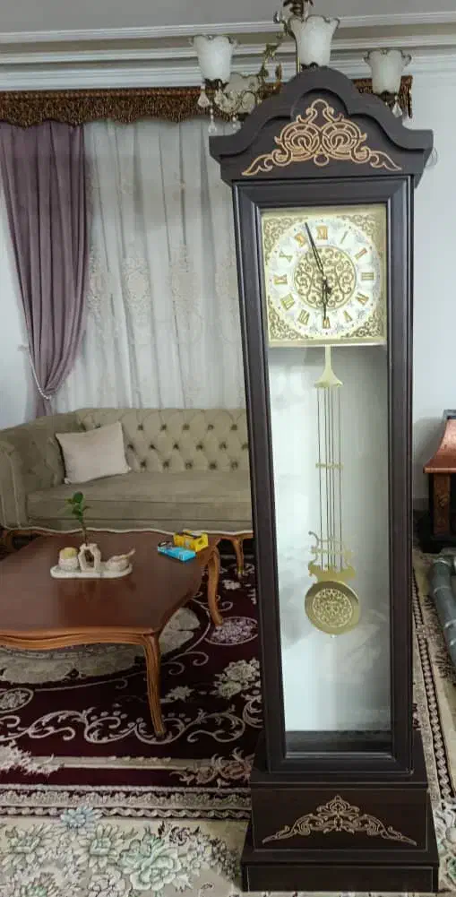 ساعت دیواری|مبلمان خانگی و میز عسلی|پیشوا, |دیوار