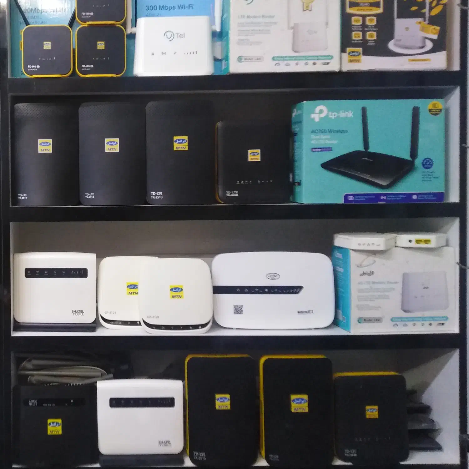 انواع مودم سیم کارتی کارکرده استوک|مودم و تجهیزات شبکه|قم, عمار یاسر|دیوار