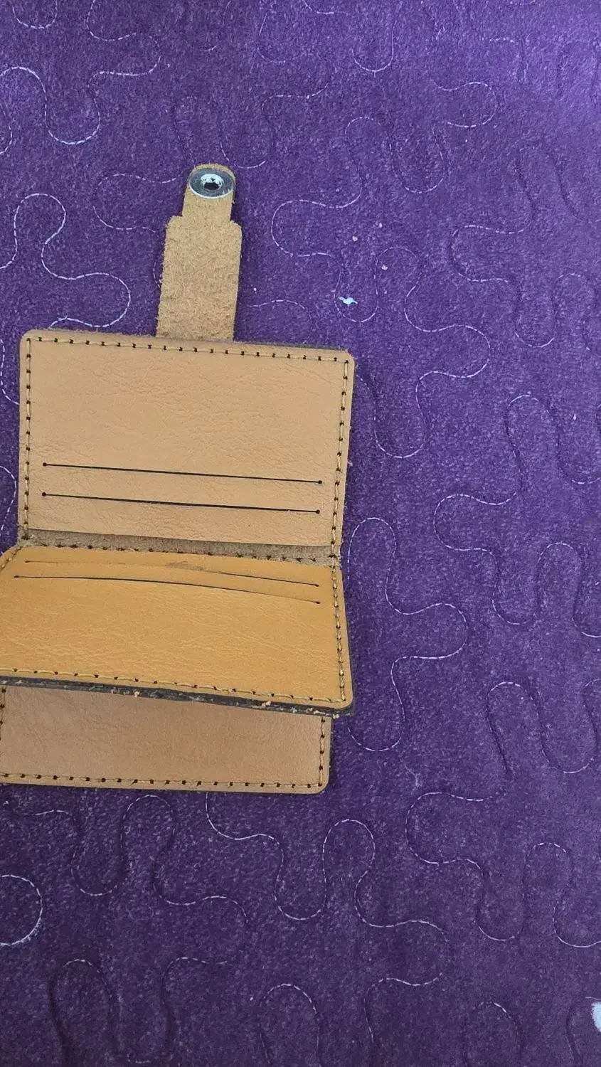 کیف جا کارتی|کیف، کفش، کمربند|نیشابور, بنیاد شهید|دیوار