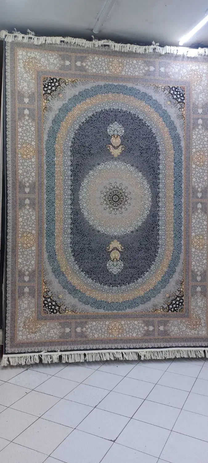 انواع فرش های ۷۰۰ شانه در سایز بندی ۱۲ // ۹ // ۶|فرش|اصفهان, سروستان|دیوار