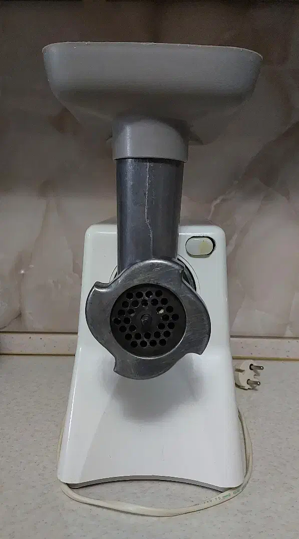 چرخ گوشت مه نیک|خردکن، آسیاب، غذاساز|رودسر, |دیوار