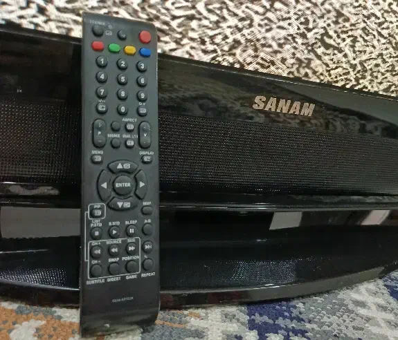 تلویزیون ال سی  دی   ۵۰ اینچ  برند صنام|تلویزیون و پروژکتور|شاهین‌شهر, خانه کارگر|دیوار