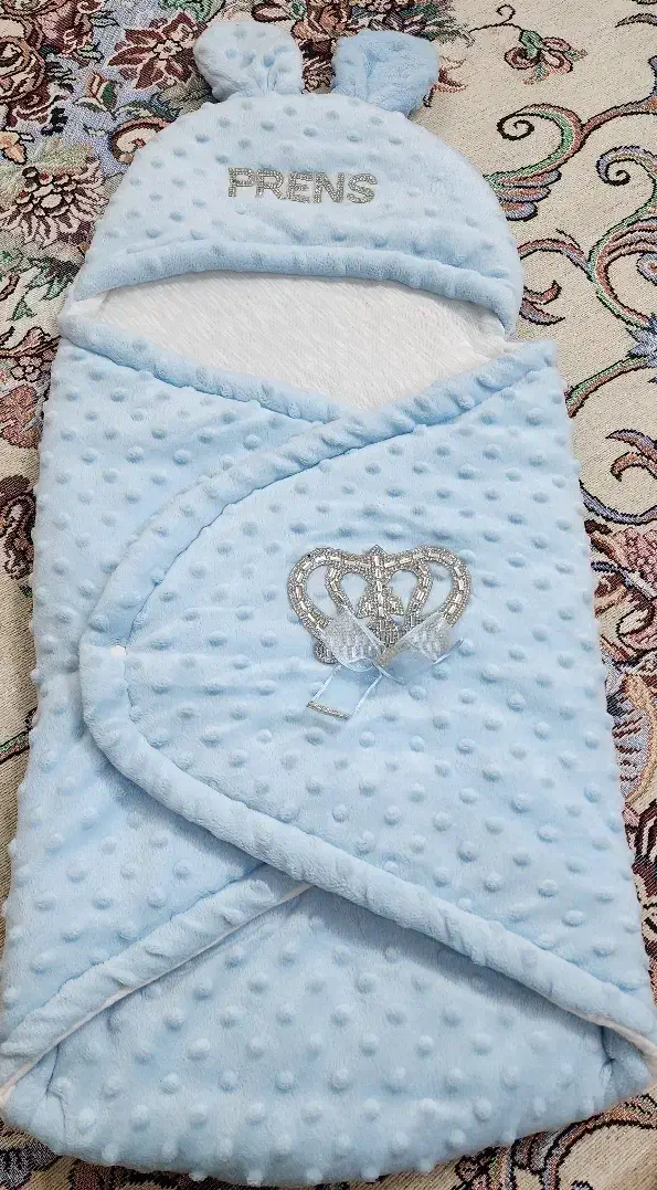 تعدادی لباس نو نوزاد پسرانه|کفش و لباس بچه|اسلامشهر, شهرک قائمیه|دیوار