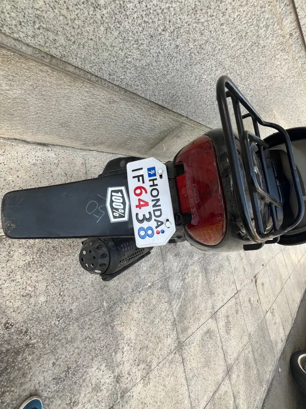 پاکشتی دیو|موتورسیکلت|شیراز, حومه شیراز|دیوار