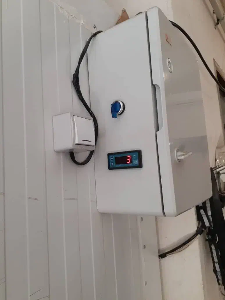 تولید تعمیر نصب و راه اندازی سرد خانه|ماشینآلات صنعتی|گرگان, |دیوار