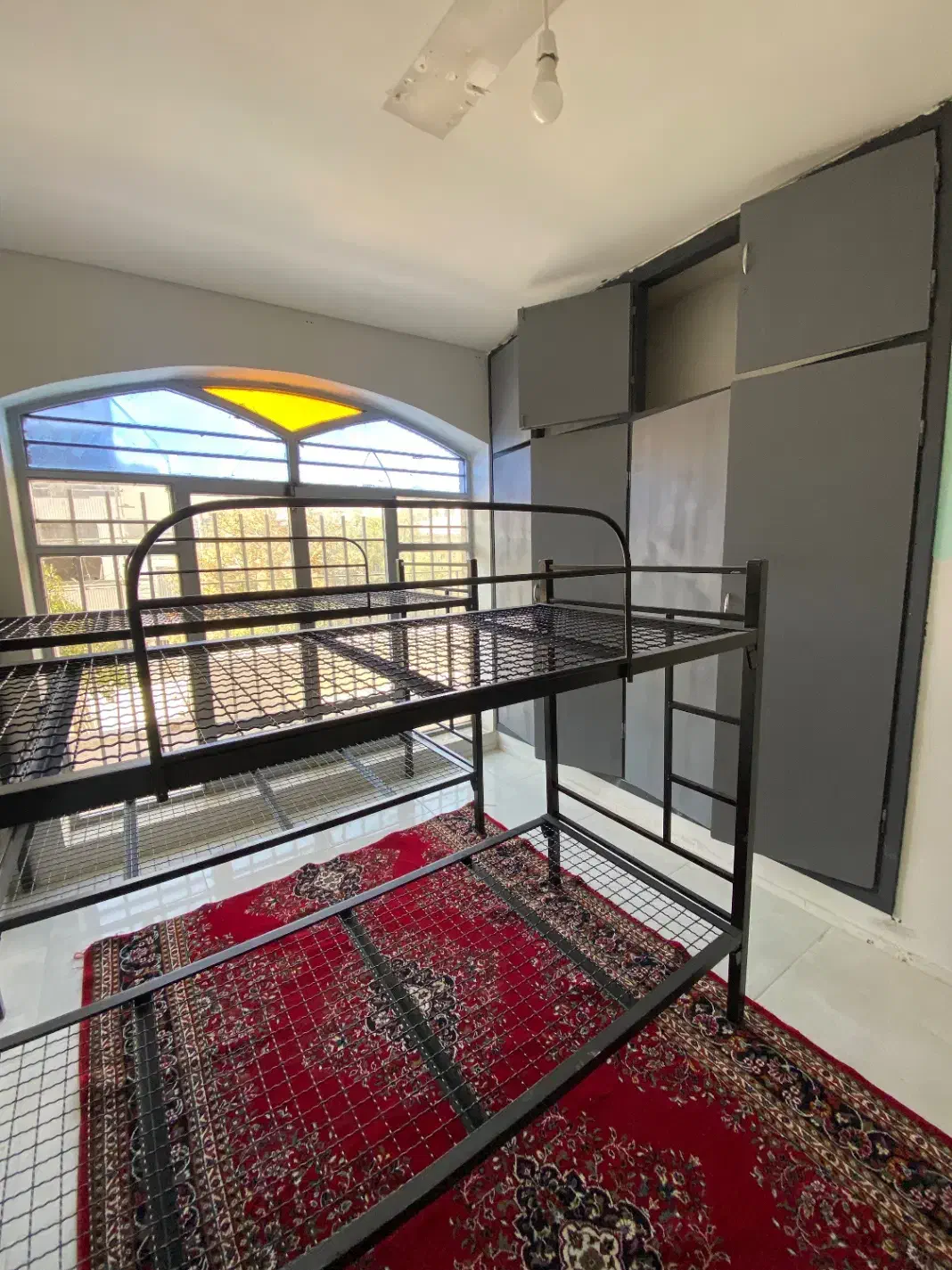 خوابگاه دخترانه شیراز|اجارهٔ کوتاه‌مدت آپارتمان و سوئیت|شیراز, خلدبرین|دیوار