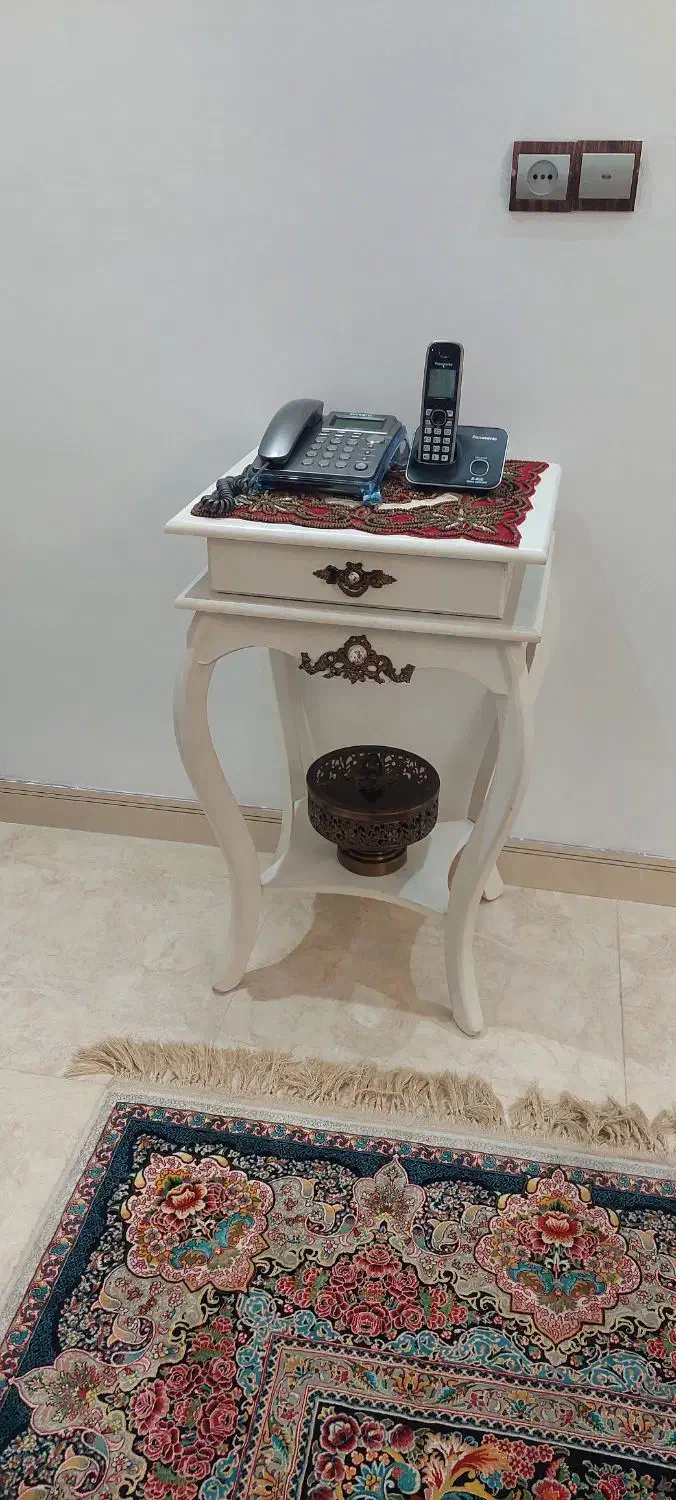 میزتلفن سالم|میز تلفن|آمل, |دیوار