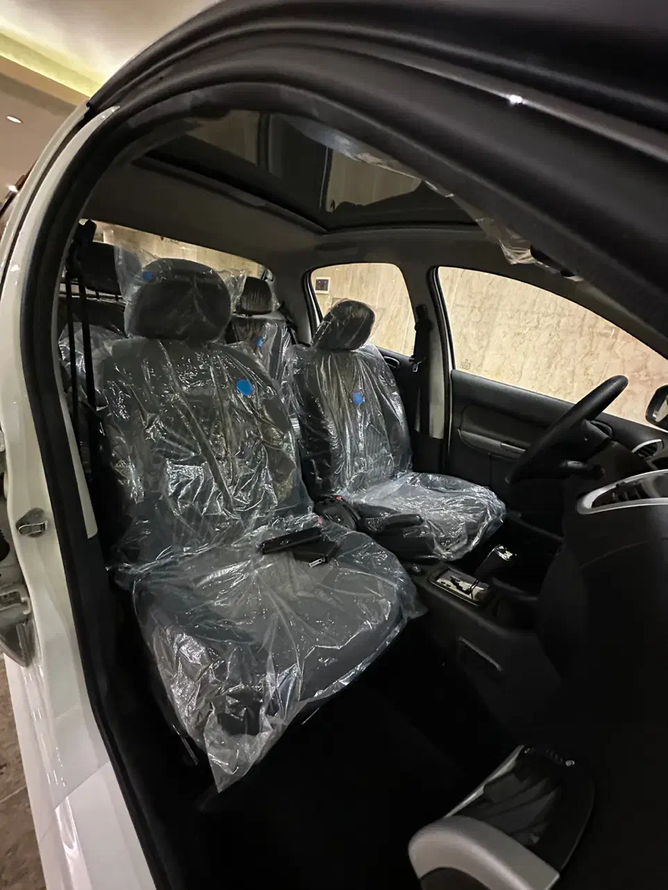 پژو ۲۰۷ پاناروما اتومات ۱۴۰۴ فول. پلاس خوش قیمت|خودرو سواری و وانت|کرج, عظیمیه|دیوار