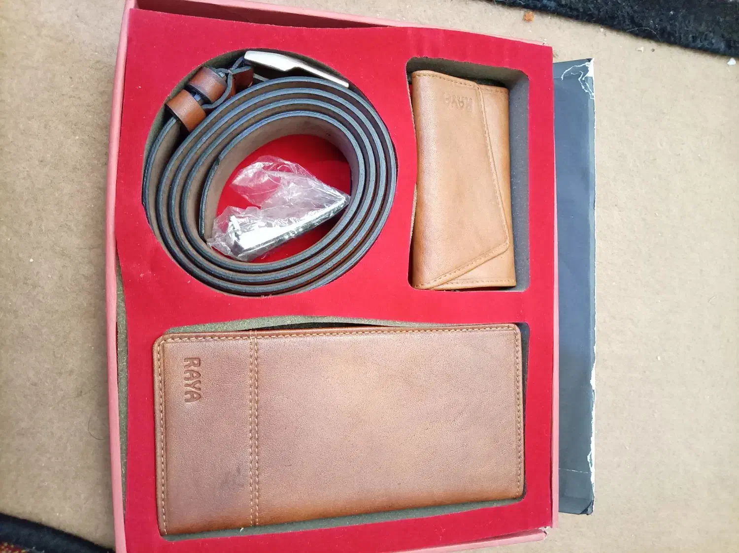 ست کیف و کمر و جا کلیدی|کیف، کفش، کمربند|تبریز, |دیوار