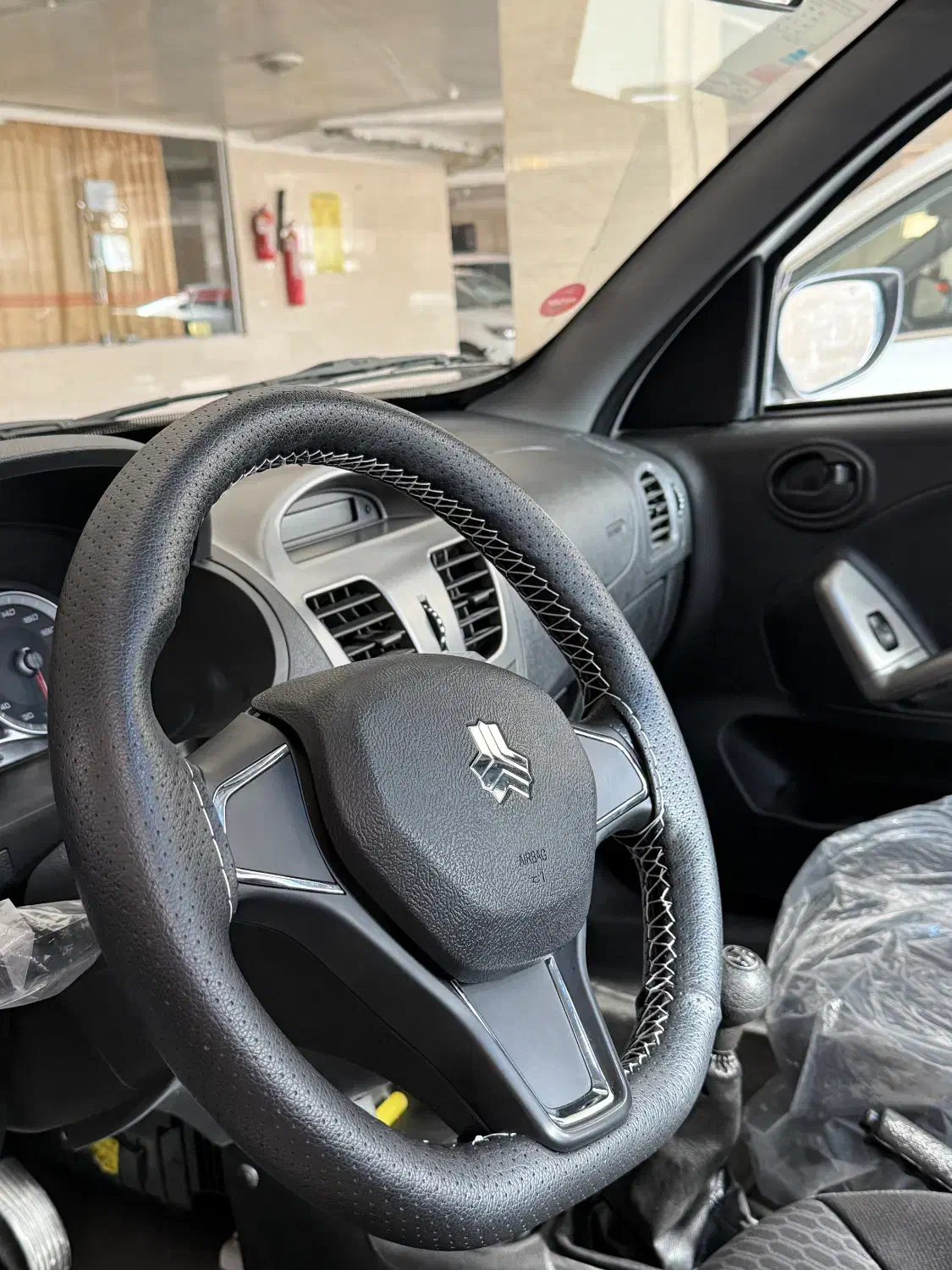 سایناSمدل1404باSBR|خودرو سواری و وانت|فولادشهر, C3|دیوار