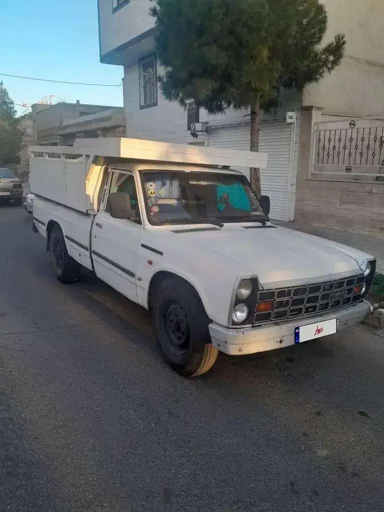 ماشین وانت نیسان سفید روغنی|خودرو سواری و وانت|سمنان, |دیوار