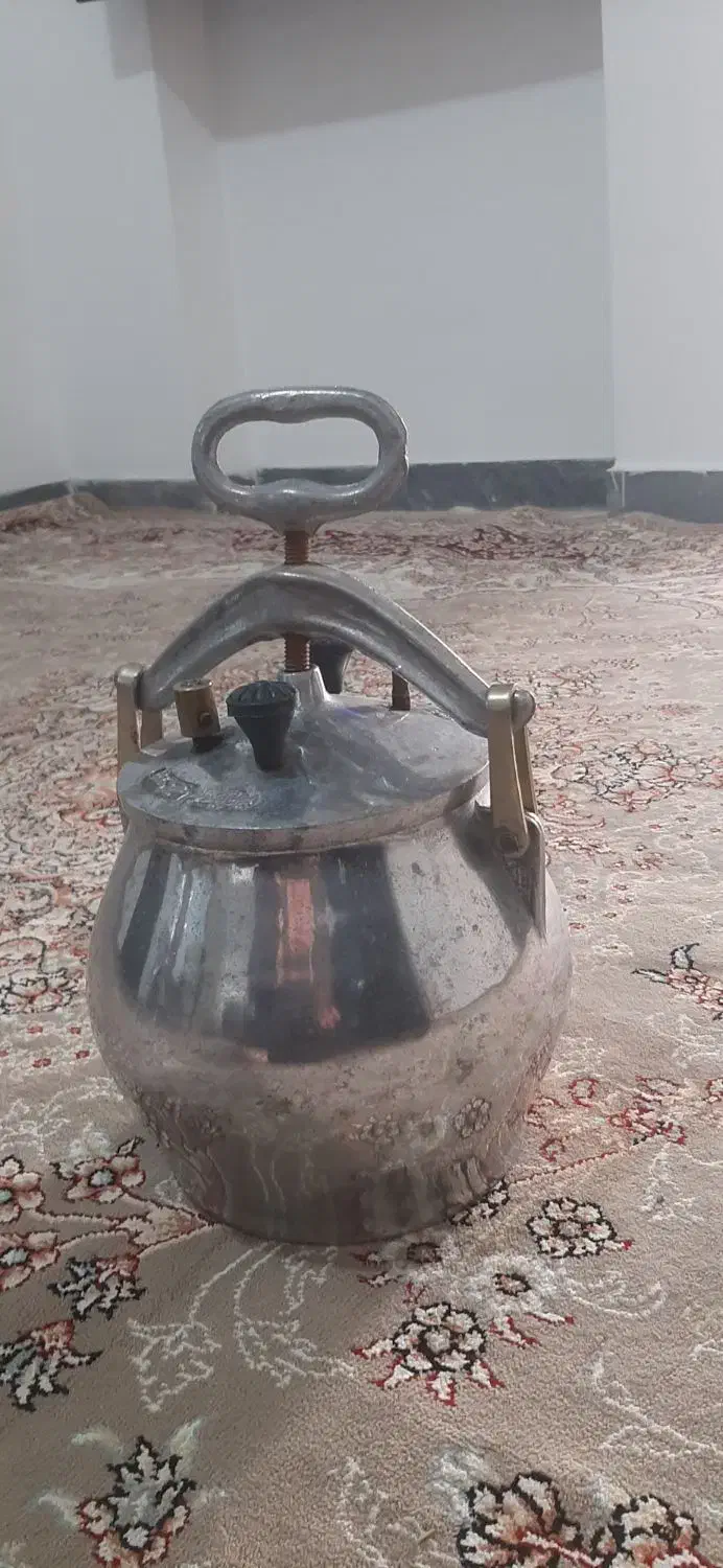 زودپز|ظروف پخت‌وپز|لاهیجان, کوی زمانی|دیوار