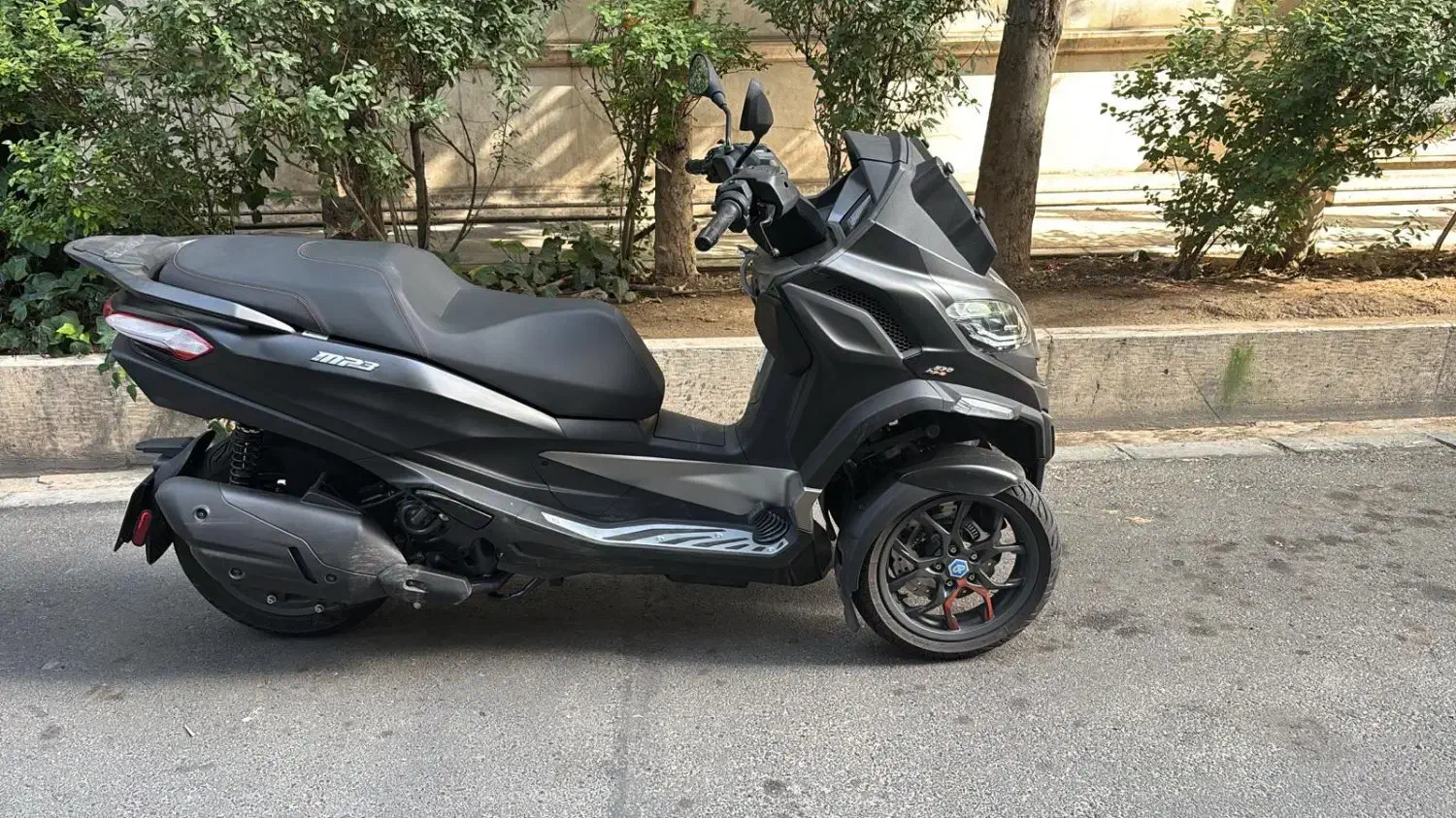 پیاژیو piaggio MP3 530 hpe|موتورسیکلت|تهران, ولنجک|دیوار