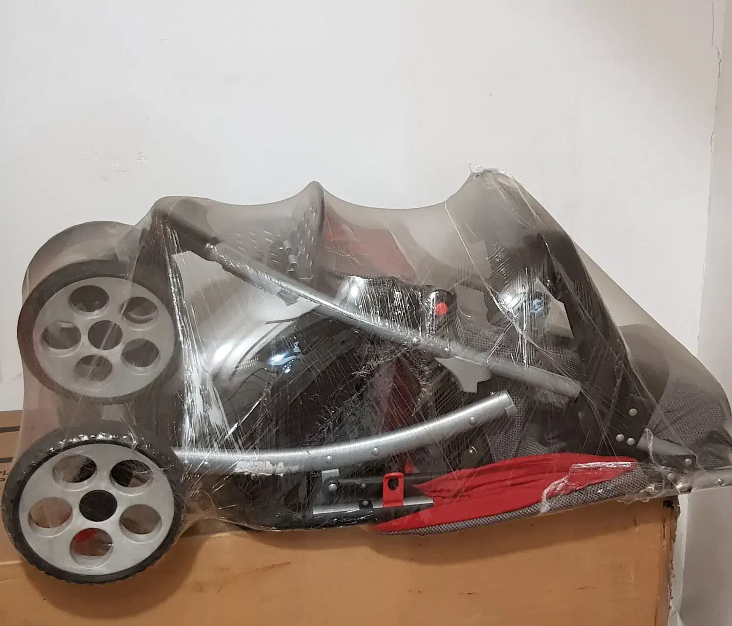 کالسکه|کالسکه و لوازم جانبی|تبریز, |دیوار