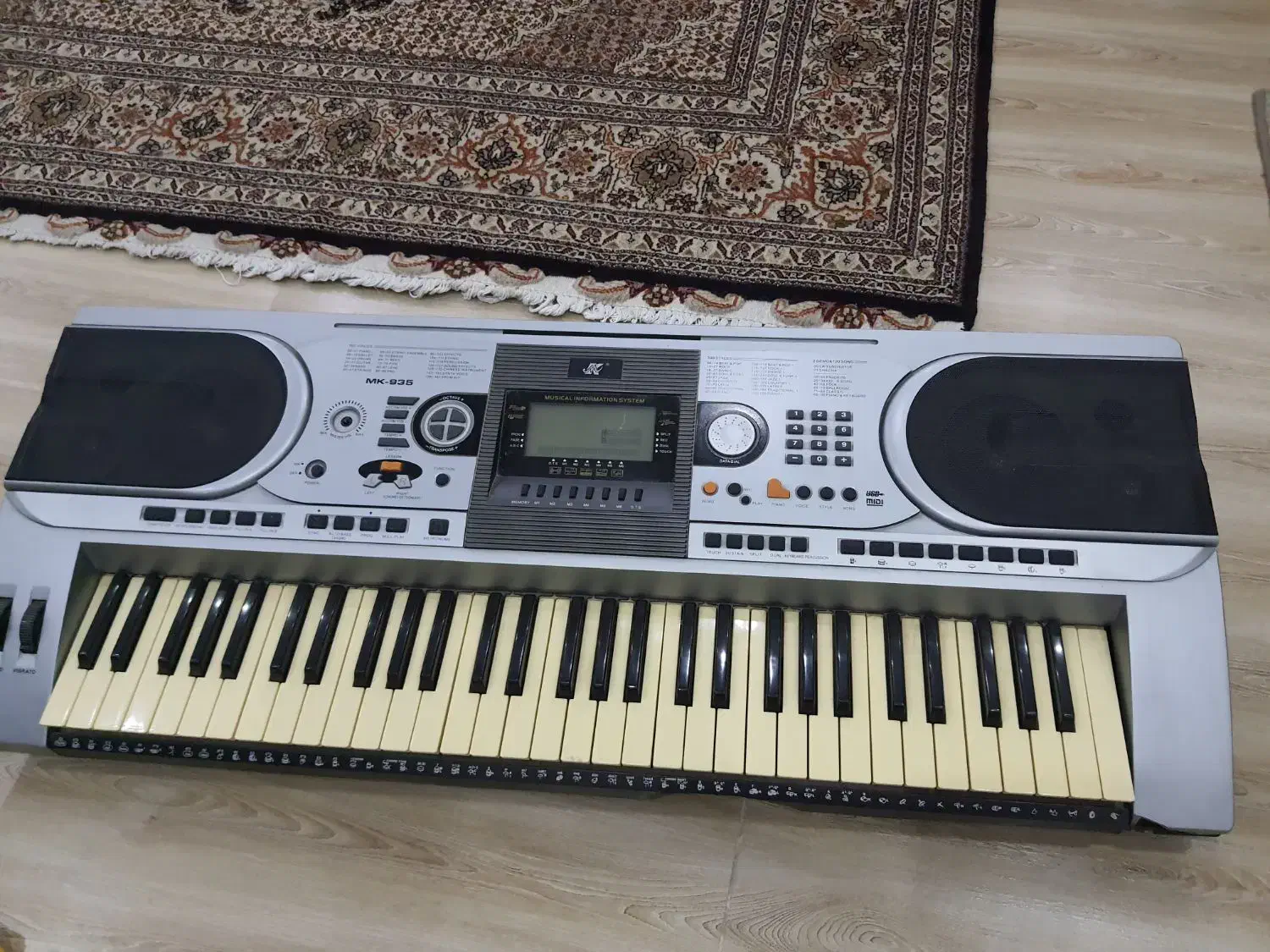 ارگ مایک ۹۳۵ با پایه|پیانو، کیبورد، آکاردئون|ارومیه, |دیوار