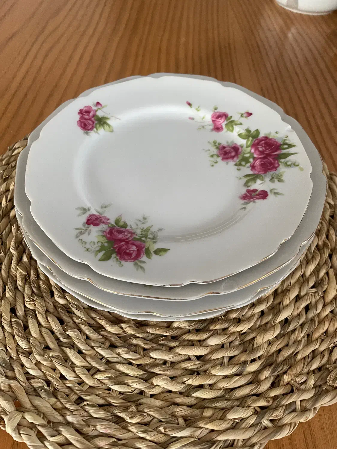 بشقاب قدیمی KPM مسعود|کلکسیون اشیاء عتیقه|تهران, گیشا|دیوار