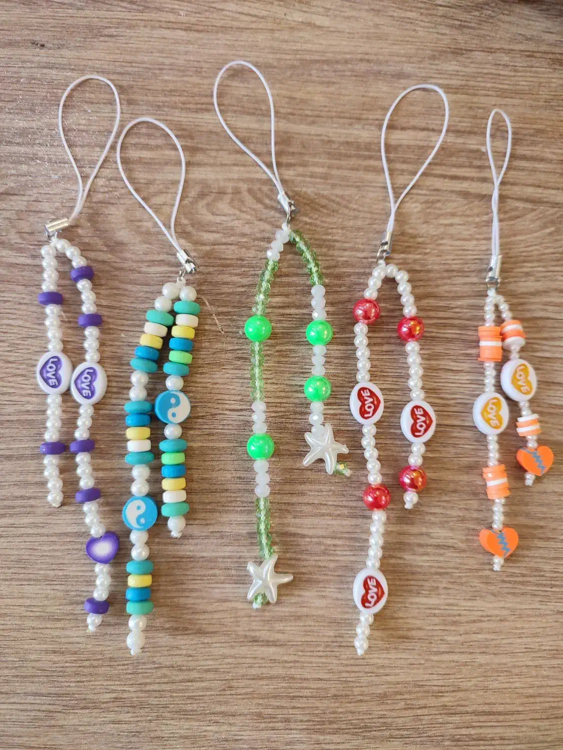 اکسسوری آویز موبایل|بدلیجات|کیش, |دیوار