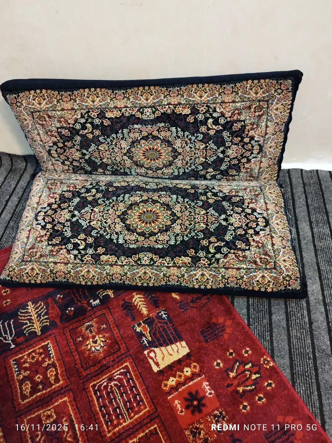 پشتی تمیز و سالم|پشتی|مشهد, رستگار|دیوار