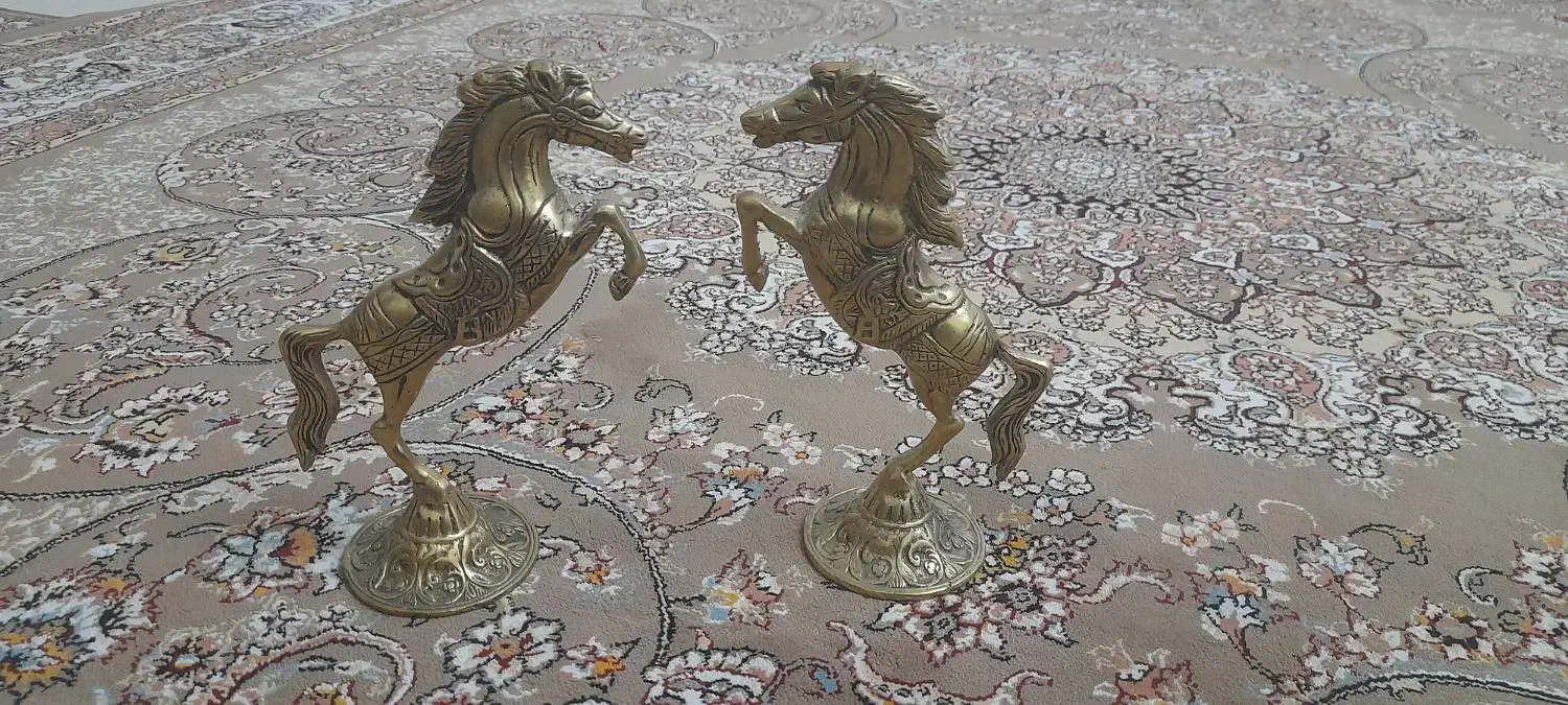 برنز و مس و گل برجسته|کلکسیون اشیاء عتیقه|زنجان, |دیوار