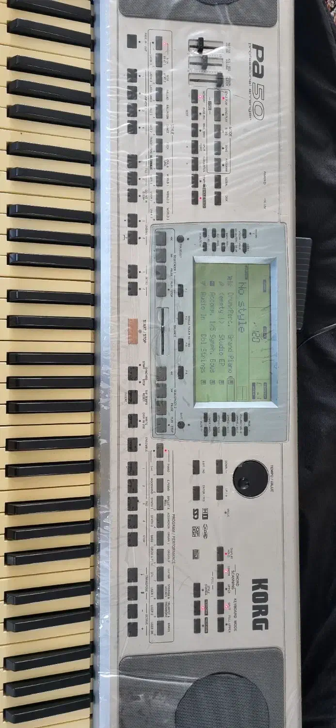 ارگ کورگ پیا80|پیانو، کیبورد، آکاردئون|ضیاء آباد, |دیوار