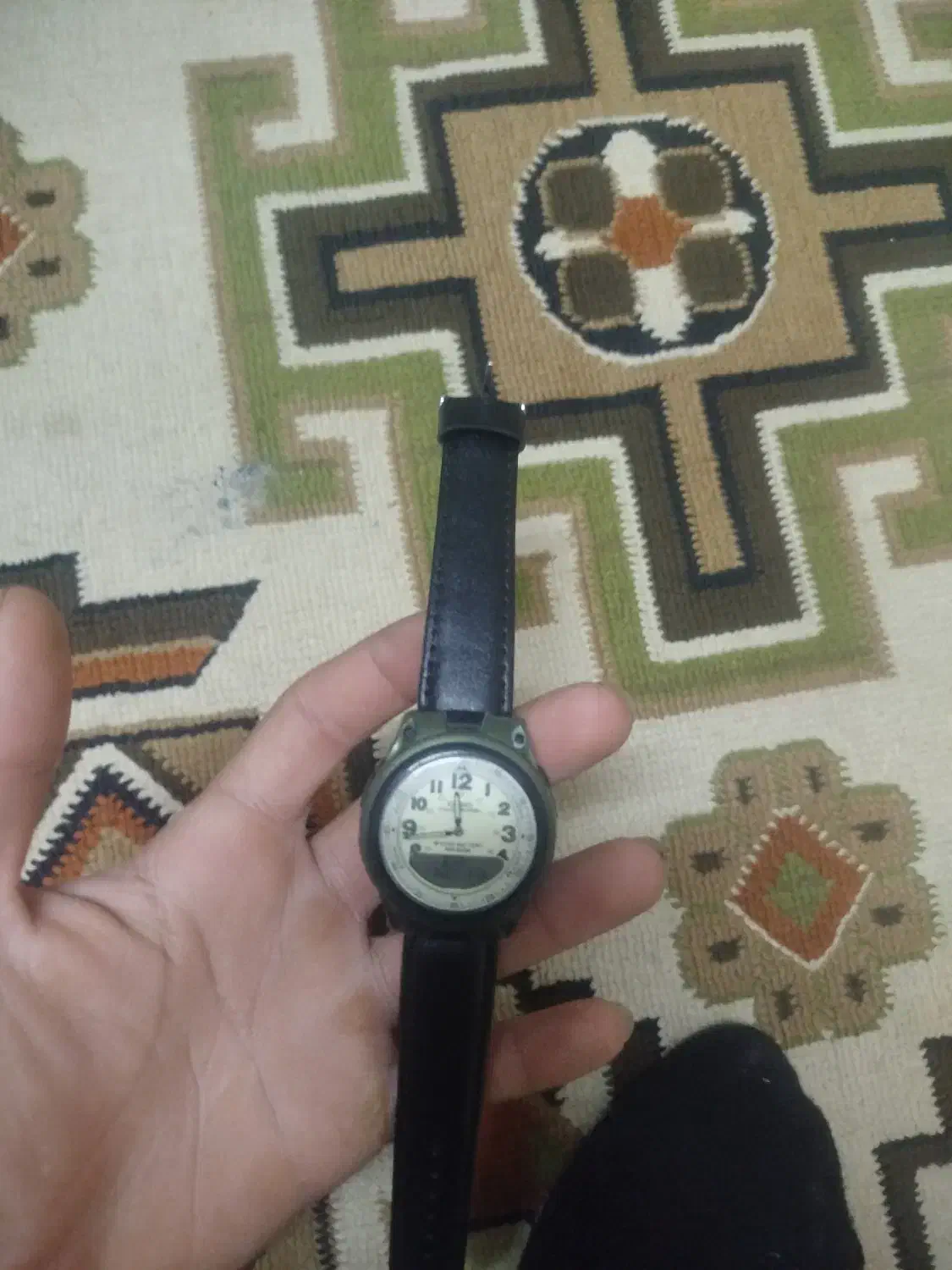 ساعت|کلکسیون اشیاء عتیقه|نجفآباد, گلدشت|دیوار