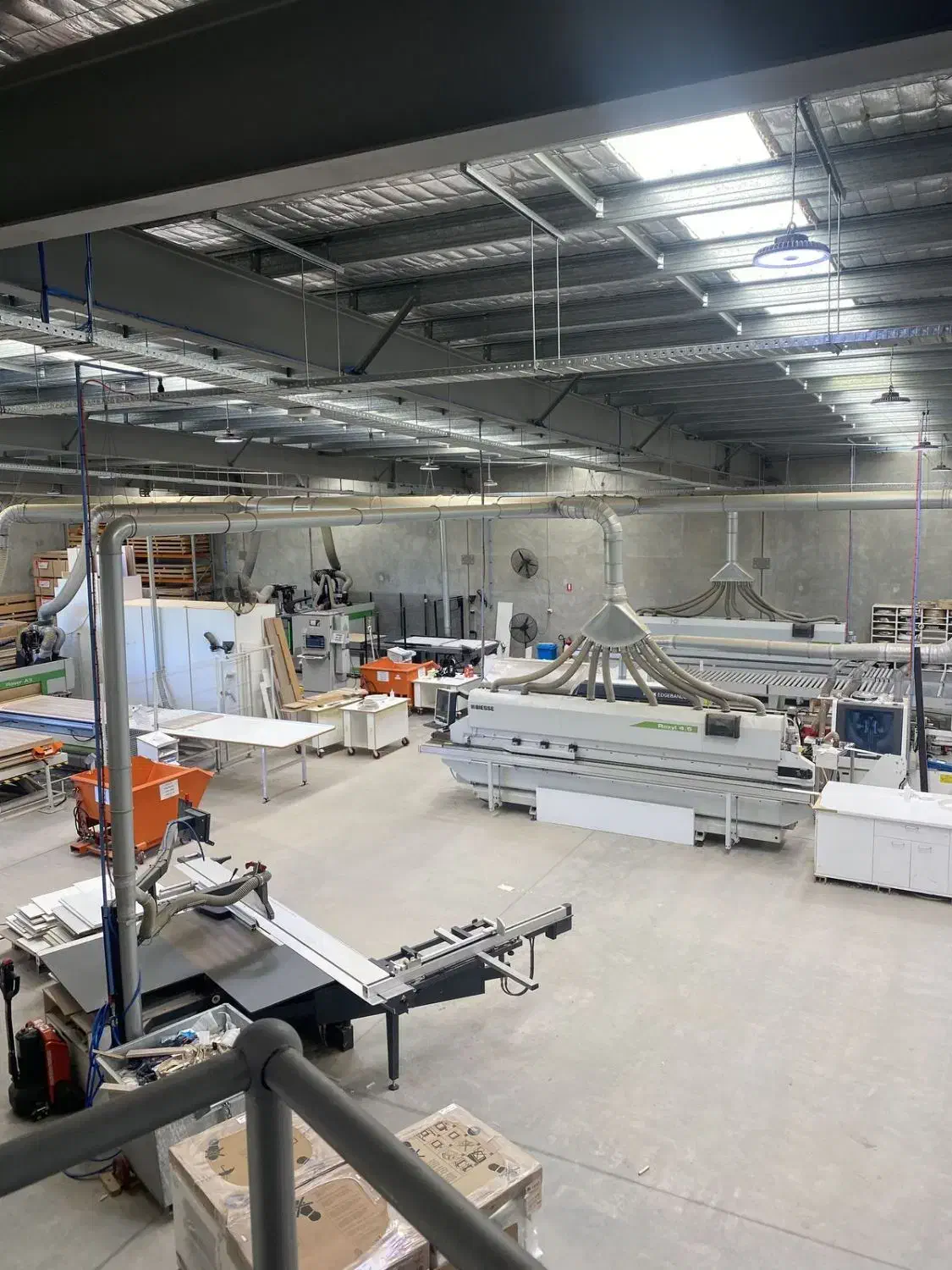 خدمات برش MDF و لبهچسبانی حرفهای و cnc در تبریز|خدمات پیشه و مهارت|تبریز, |دیوار