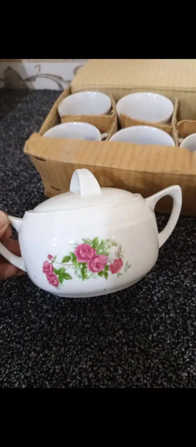 ست گلسرخی هشت تیکه|ظروف سرو و پذیرایی|بندر ماهشهر, |دیوار