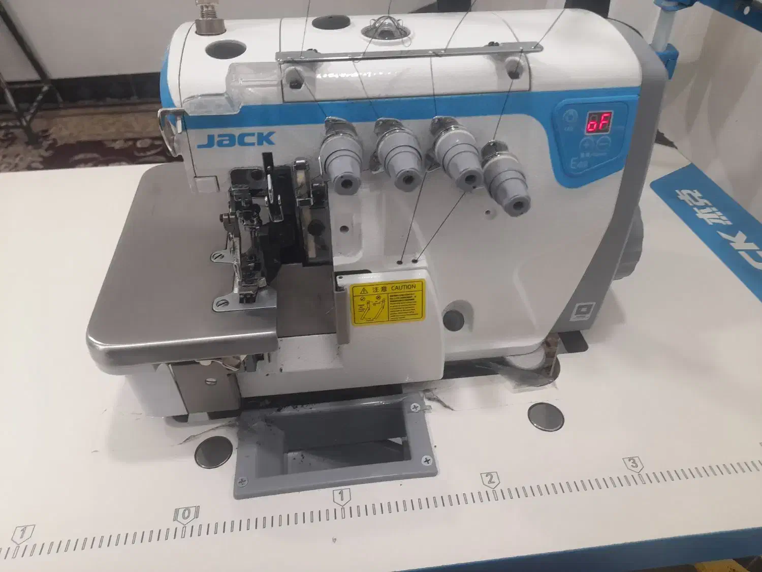 سه‌عدد‌چرخ‌سالم‌درحد‌نو‌به‌فروش‌میرسد|چرخ خیاطی و ریسندگی|اراک, |دیوار