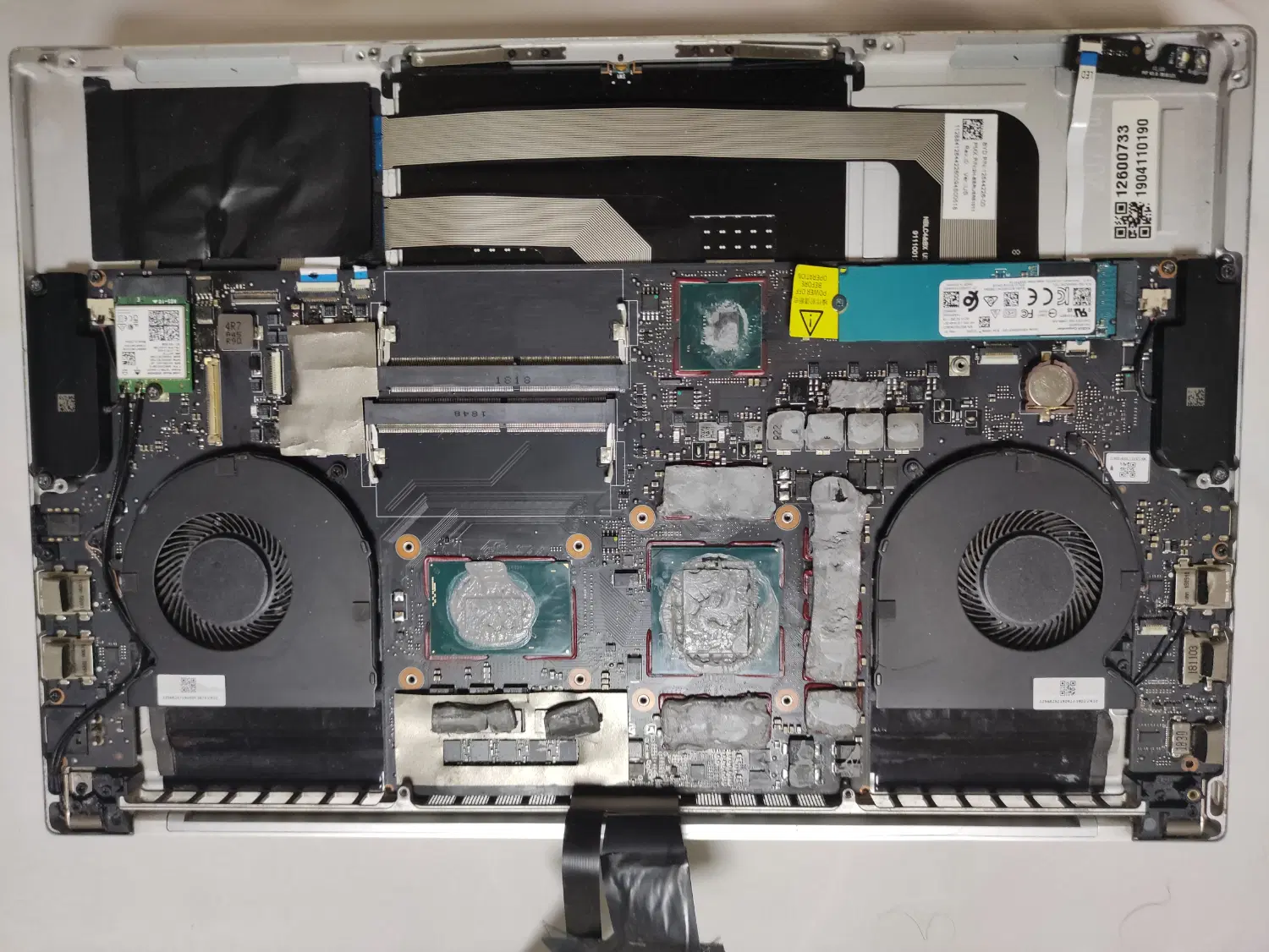 برد Razer Blade 15 i7 8750H RTX 2070 max-q|قطعات و لوازم جانبی رایانه|تهران, دانشگاه شریف|دیوار