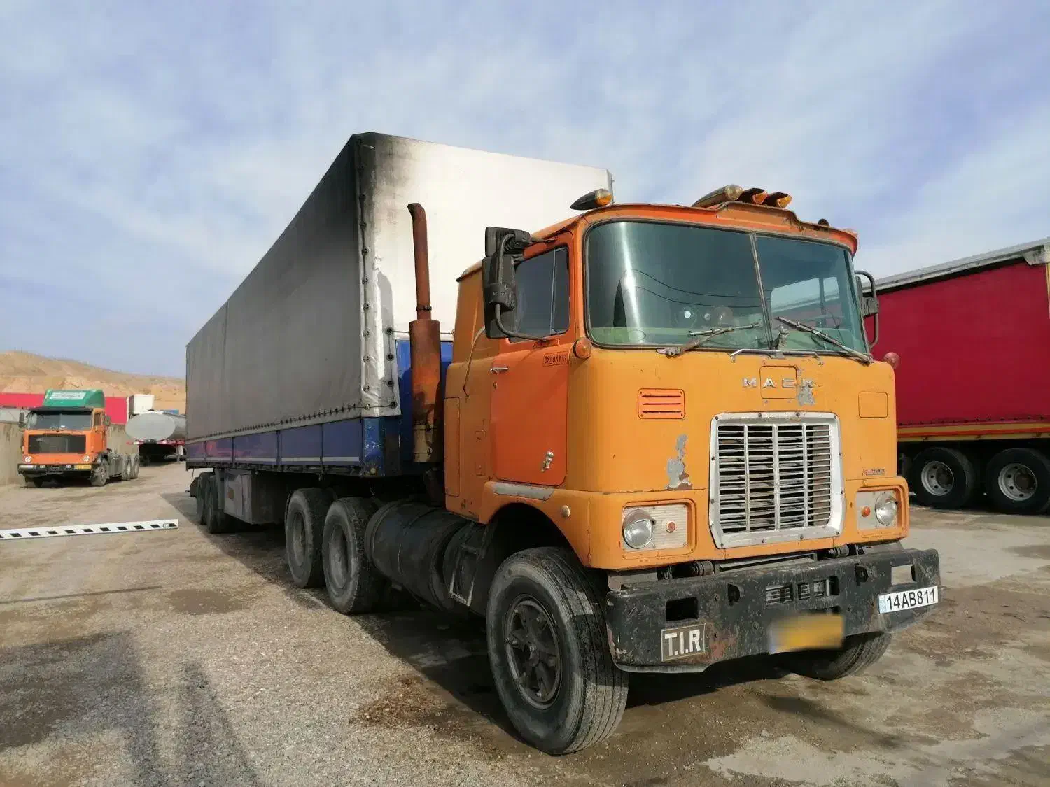 ماک بی دماغ موتور دلفینی|خودرو سنگین|تبریز, |دیوار