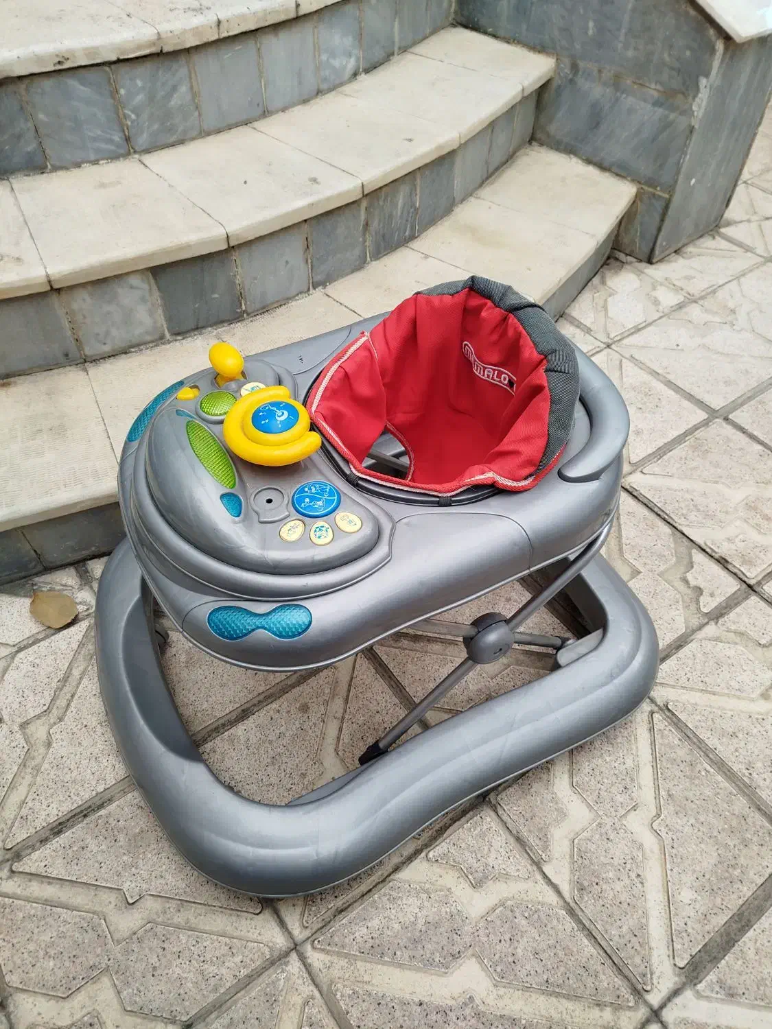 لوازم بچه کالسکه|اسباب و اثاث بچه|مراغه, |دیوار