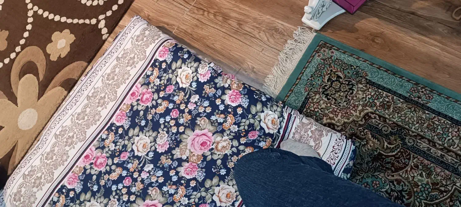 تشک نو|تشک تختخواب|نیشابور, هفده شهریور|دیوار