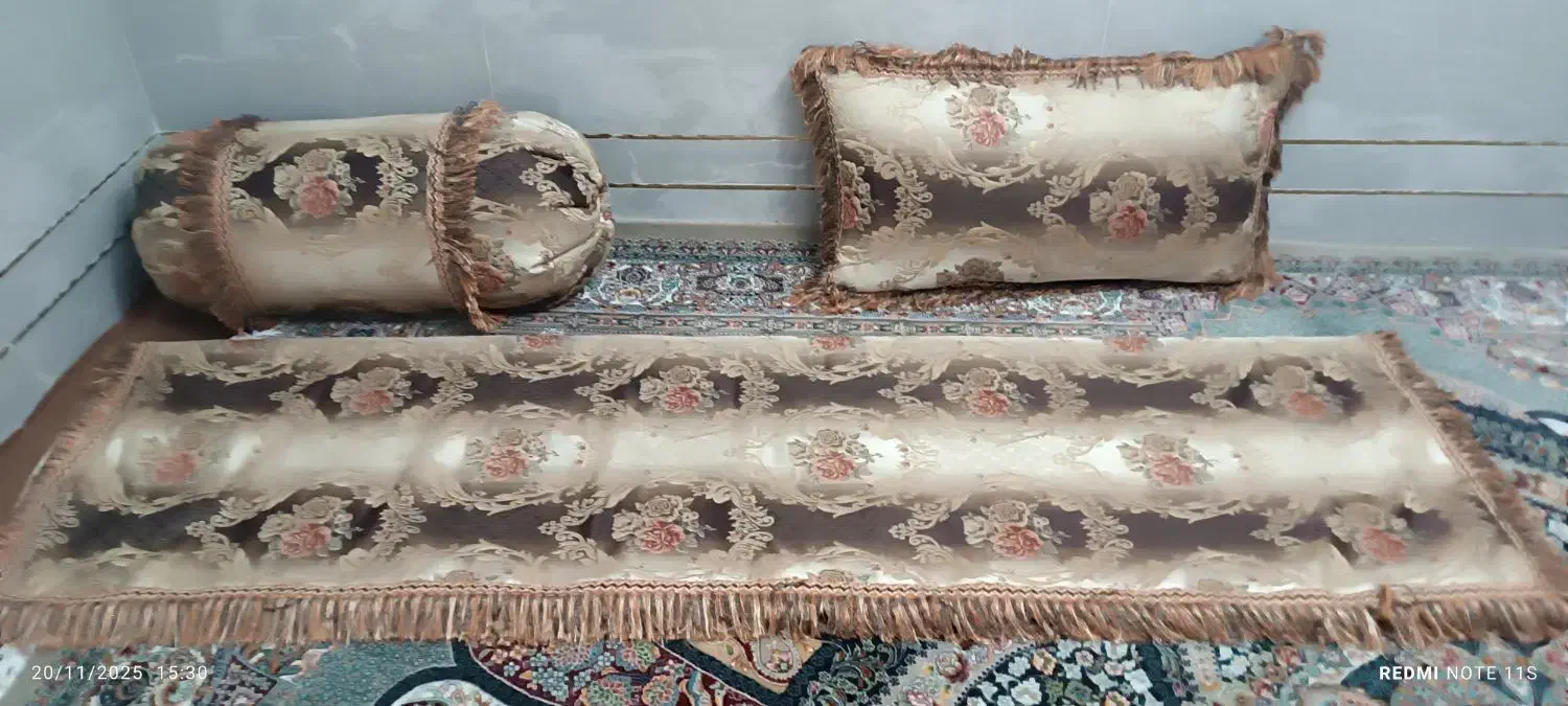 بالش کناره و پشتی|رختخواب، بالش، پتو|زاهدان, |دیوار