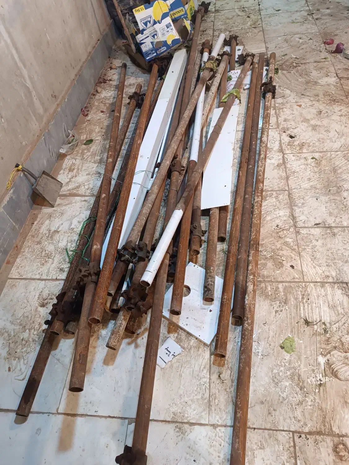 داربست و بست|مصالح و تجهیزات ساختمان|شاهین‌شهر, فردوسی|دیوار