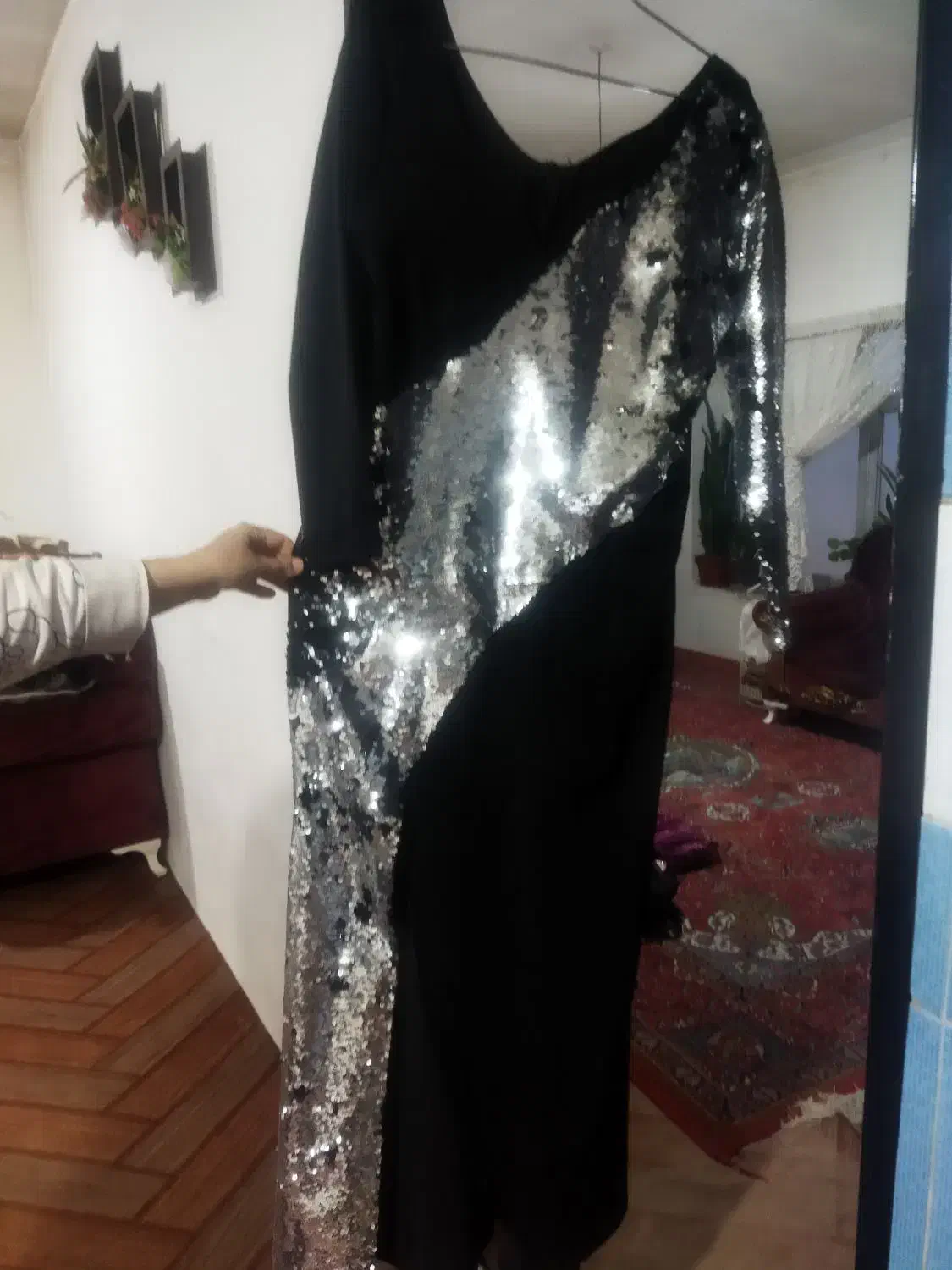 لباس|لباس|مراغه, |دیوار