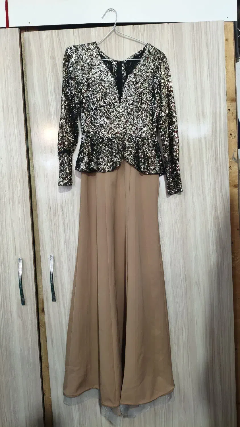 لباس نازگل|لباس|ارومیه, |دیوار